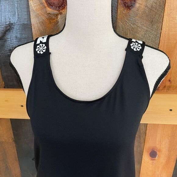 Nwt Nike Pro Training Dri Fit tank size XS - Picture 3 of 7